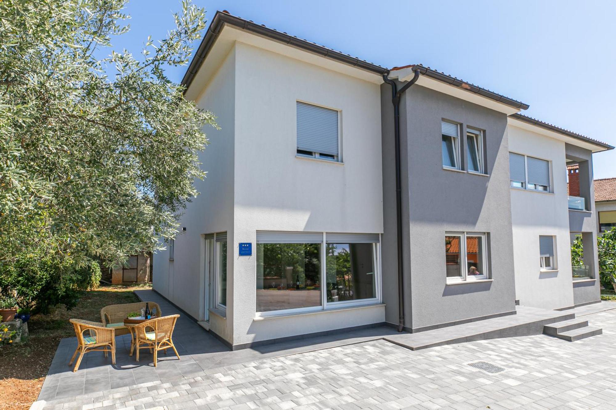 Apartman Suzi Pula Bagian luar foto